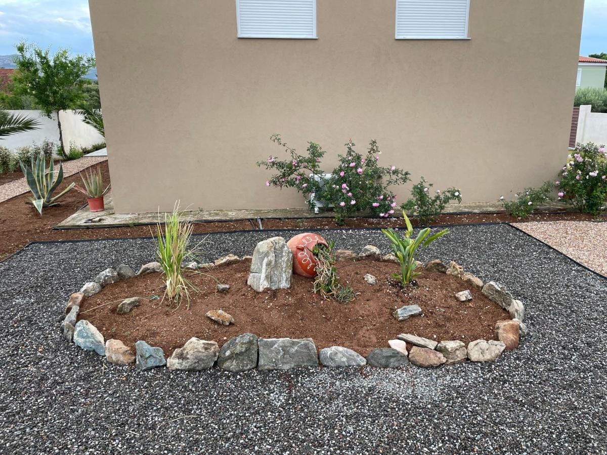 Saint George Family House Villa Palaiá Fókaia Eksteriør billede